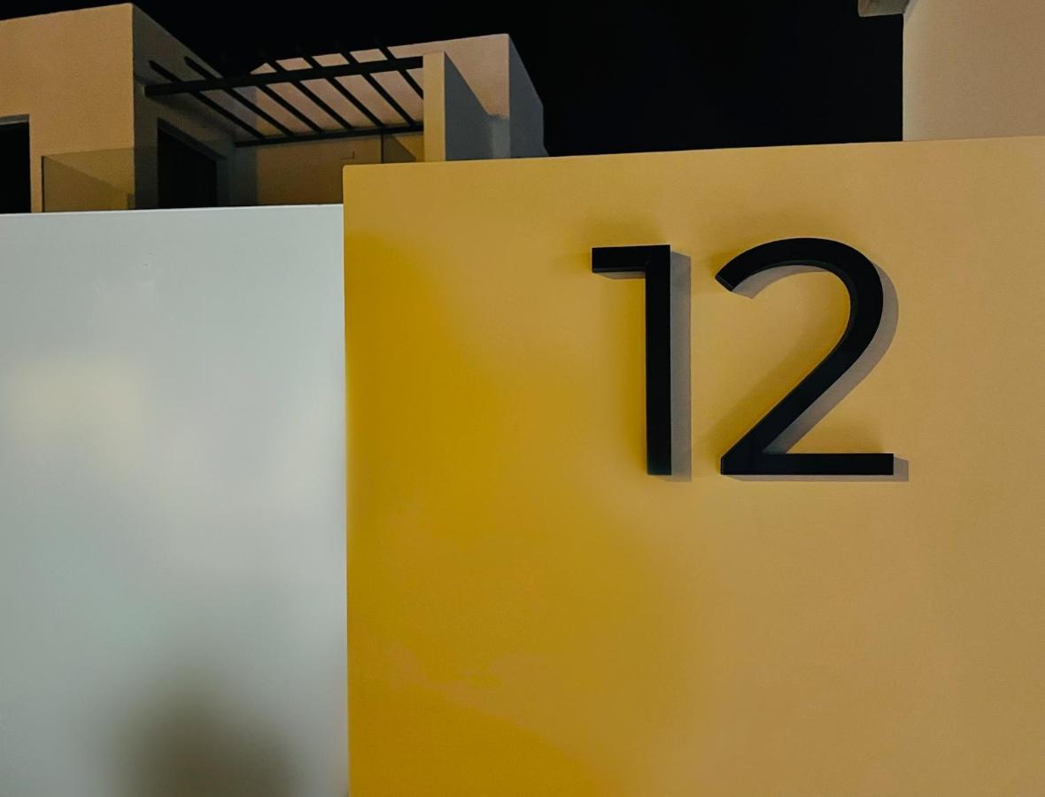 Cih Apartments ปูแอร์โตเดลคาร์เมน ภายนอก รูปภาพ