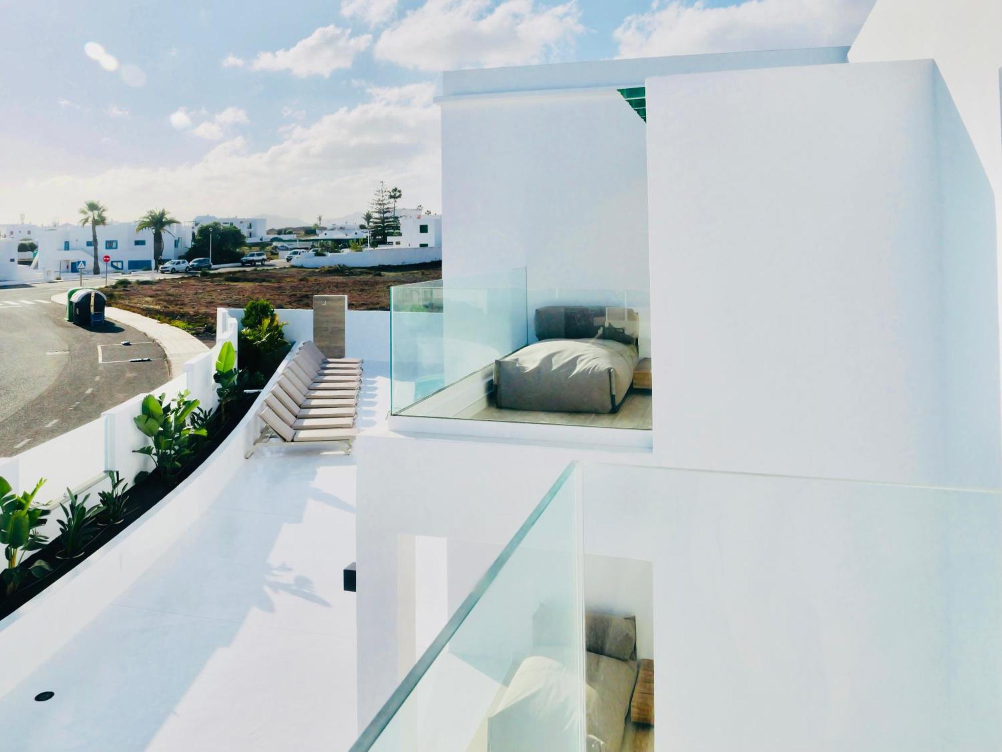 Cih Apartments ปูแอร์โตเดลคาร์เมน ภายนอก รูปภาพ